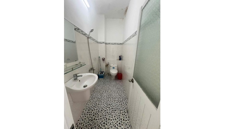 RẺ NHẤT KHU VỰC – Nhà mới 4 tầng Hiệp Bình Chánh – Hoàn công chuẩn – Hẻm xe hơi – Nhỉnh 5 tỷ